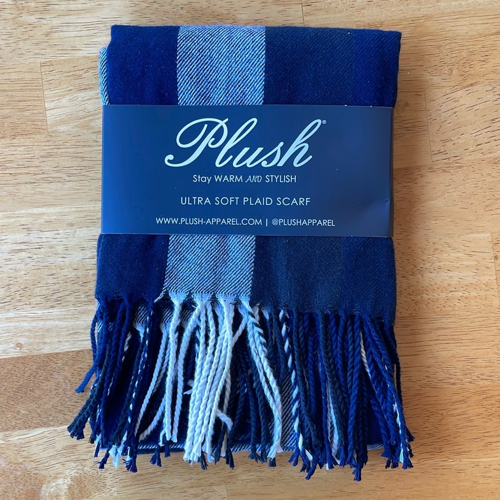 NWT Plush Ultra Soft Plaid Scarf FREE SHIPPING
